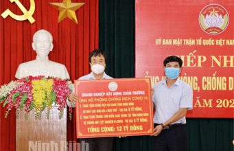 Tiếp nhận ủng hộ phòng, chống dịch COVID-19