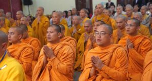 Cung rước Xá lợi Đức Phật về chùa Tam Chúc (Hà Nam) Cung rước Xá lợi Đức Phật về chùa Tam Chúc (Hà Nam)