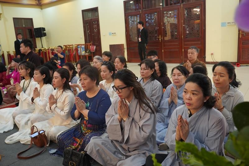 Nghi lễ cung rước Xá lợi Đức Phật Thích Ca từ chùa Quán Sứ về chùa Tam Chúc